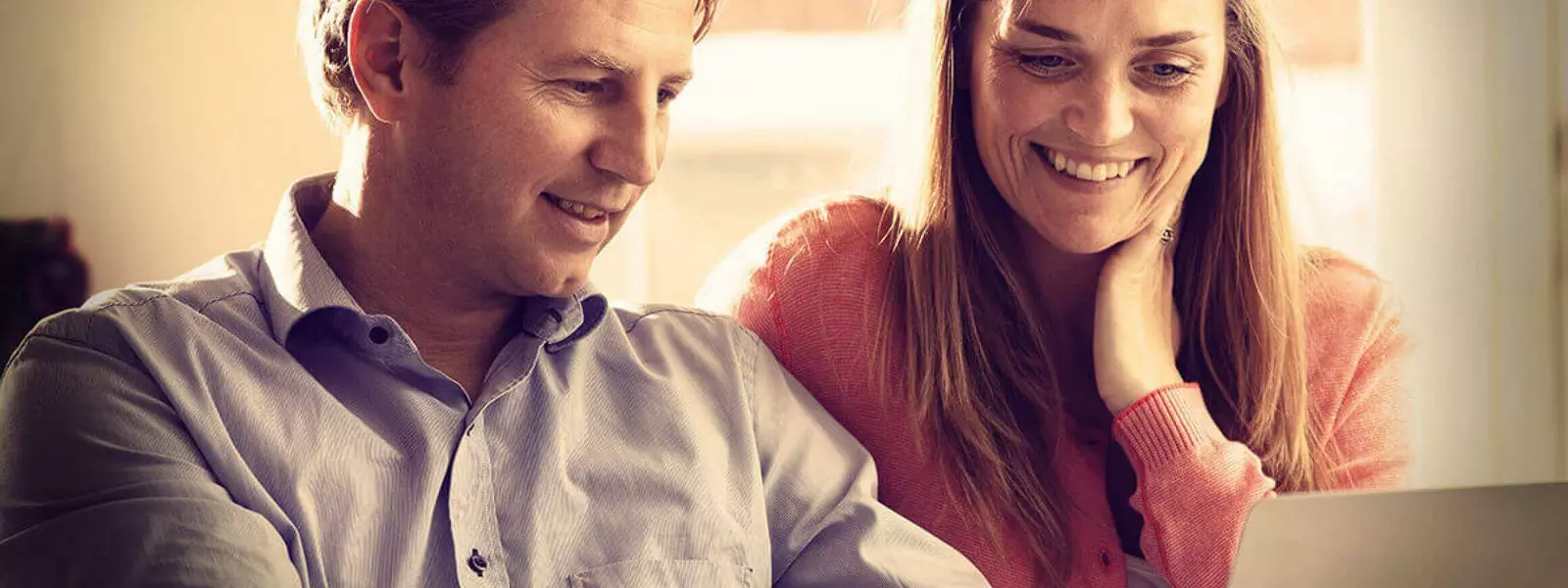 Par funderar över vilket lån de ska ta