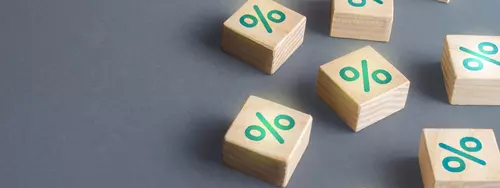 Träklossar med procenttecken på